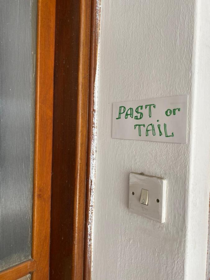 Past Or Tail Rooms Larnaca Exterior foto